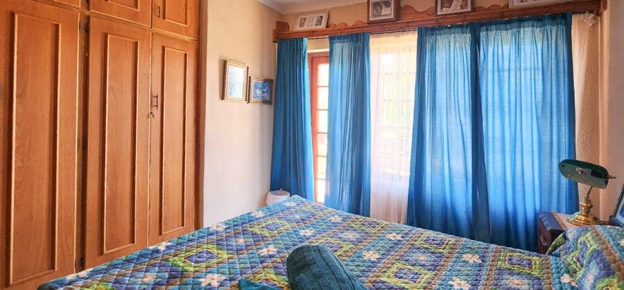 4 Bedroom Property for Sale in Hartbeesfontein North West